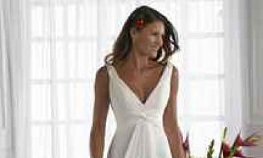 Wedding dresses for plus size brides
